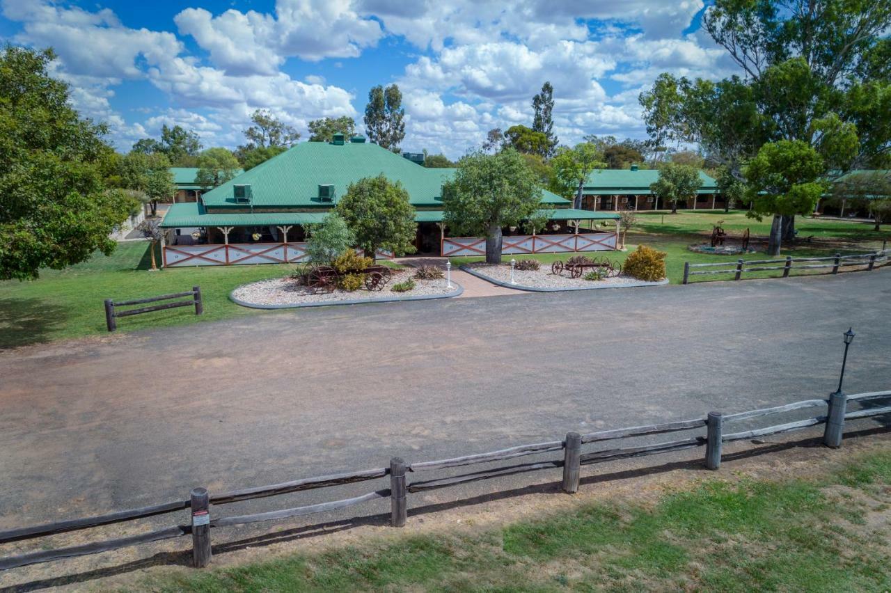 Overlander Homestead Motel Roma Ngoại thất bức ảnh